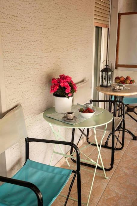 פיראוס Lovely,Central, Spacious 2-Bedrooms Apartment מראה חיצוני תמונה