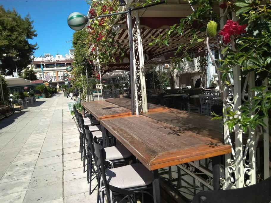 פיראוס Lovely,Central, Spacious 2-Bedrooms Apartment מראה חיצוני תמונה